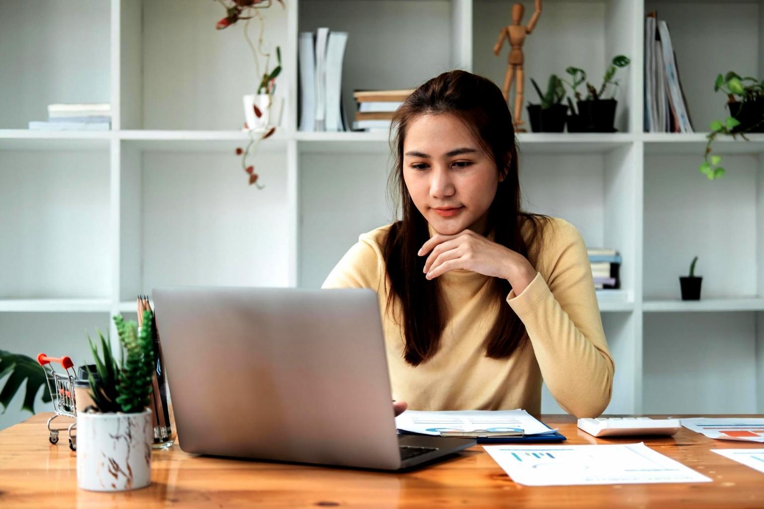Partner collaboration session showing diverse professionals working together
